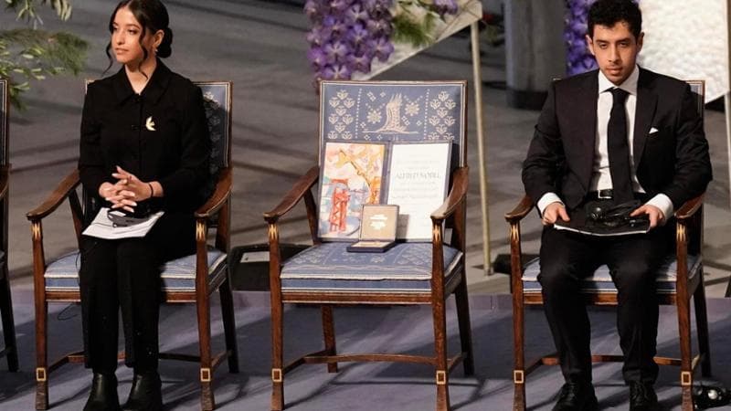 Kiana Rahmani: “Mia madre Mohammadi detenuta in prigione e sotto attacco aereo” 1