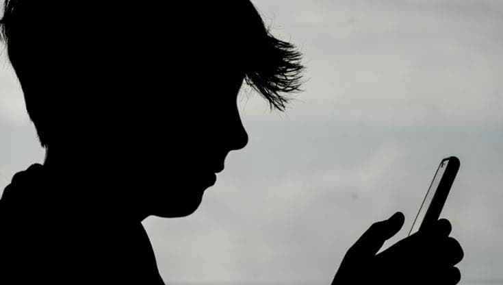 La California cerca soluzioni alternative per affrontare la questione dell'età online. 1