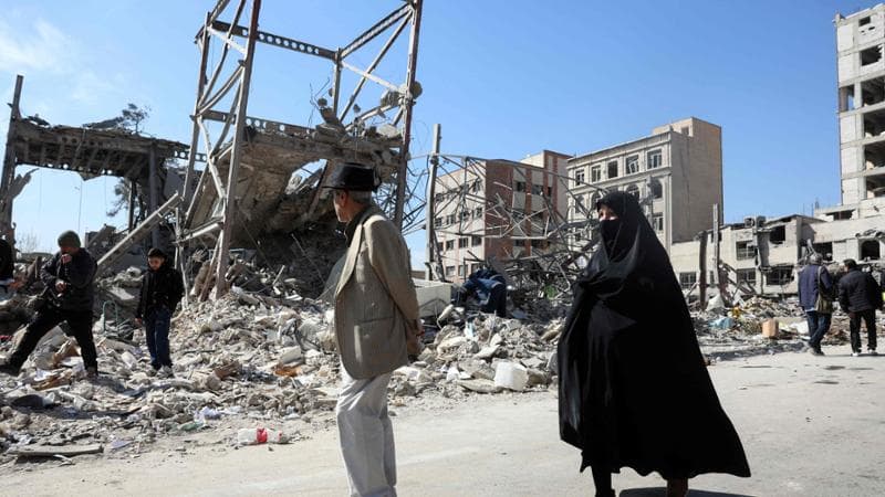 Le testimonianze da Teheran: “Attacchi aerei e arresti nelle abitazioni” 2