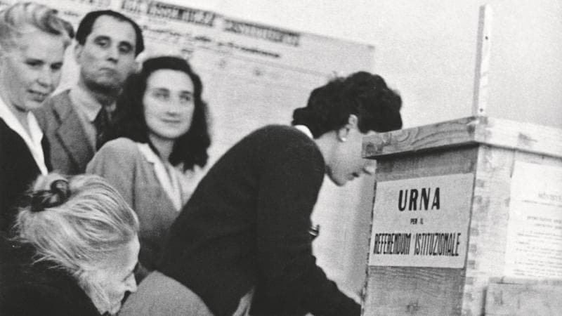 Luciana Castellina: “È stata una grande emozione osservare le donne finalmente recarsi alle urne” 1