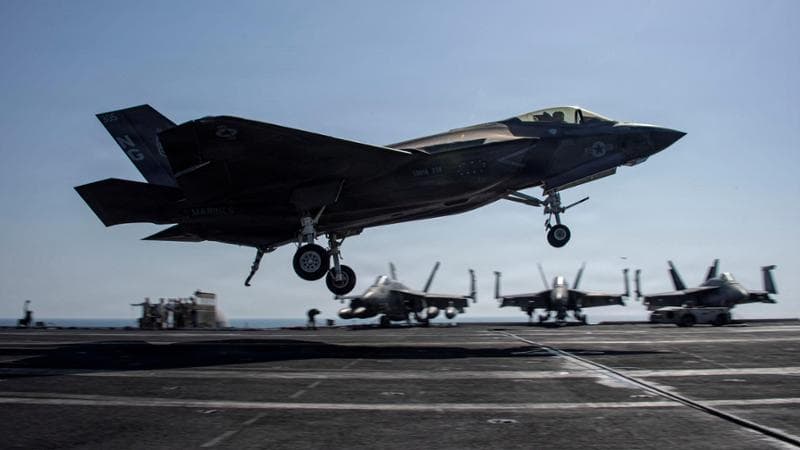 Marines in direzione del Golfo: si valuta un intervento su un'isola di rilevanza strategica. 2