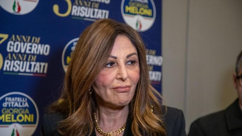 Meloni e il rinvio della Pitonessa 2