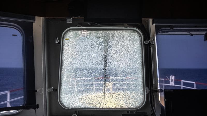 Migranti, Sos Méditerranée: “Aggressione da parte di imbarcazione donata dall'Italia, mancanza di trasparenza sui finanziamenti a Tripoli” 2