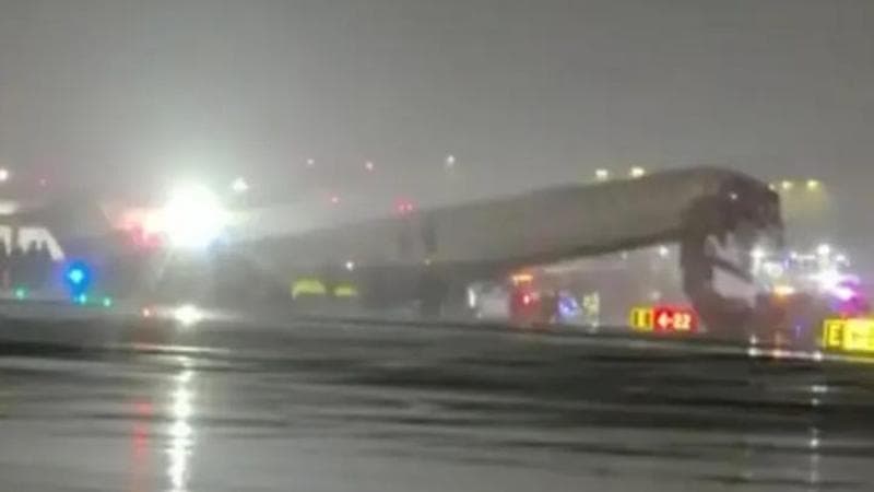 New York, incidente sulla pista dell'aeroporto LaGuardia: un aereo Air Canada Express collide con un mezzo di servizio, voli sospesi. 2