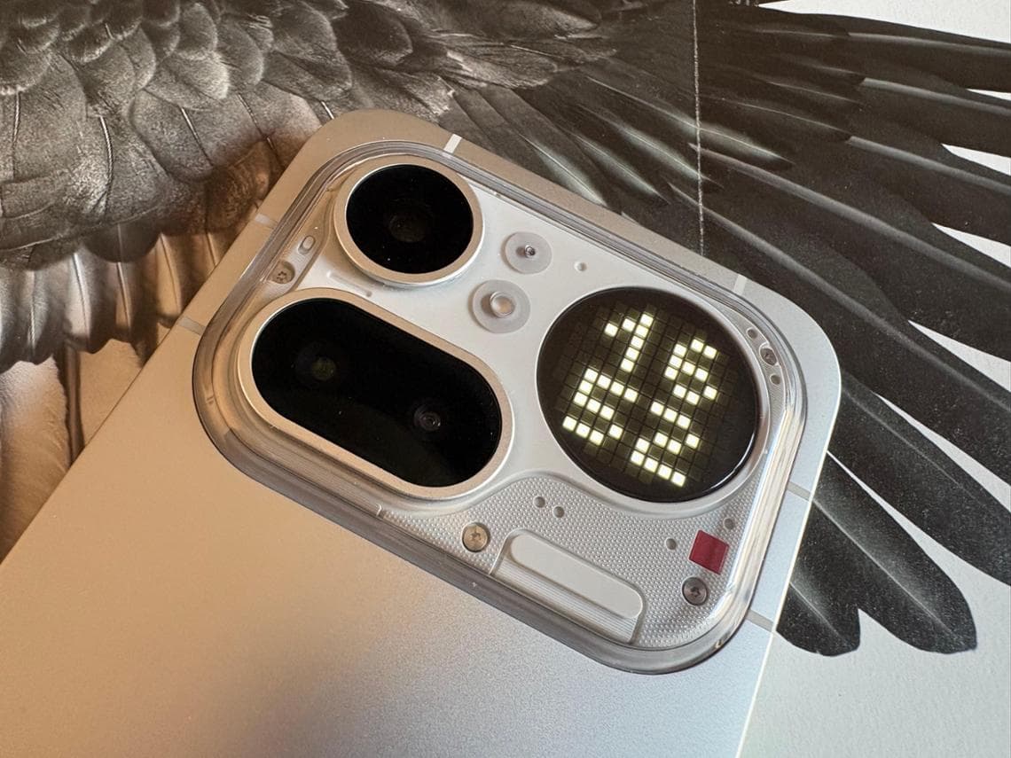 Nothing (4a) pro, la valutazione: il design impressiona, ma la sua forza risiede nell'armonia. 8