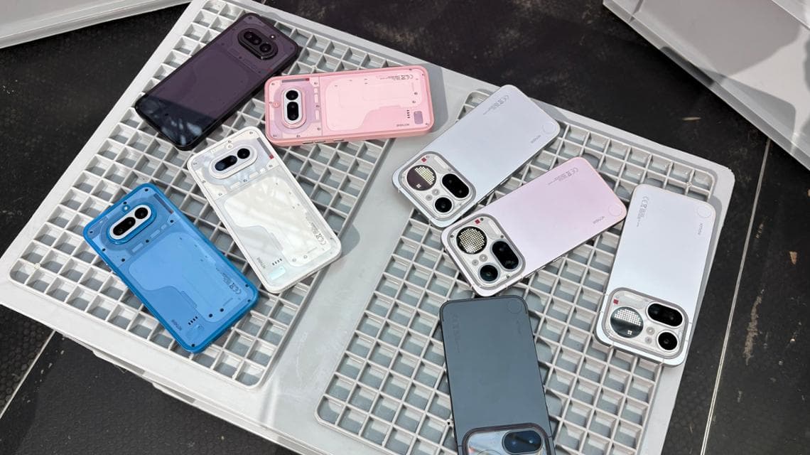 Nothing Phone (4a), Phone (4a) Pro, Cuffie (a): dall'innovazione al design trendy 2