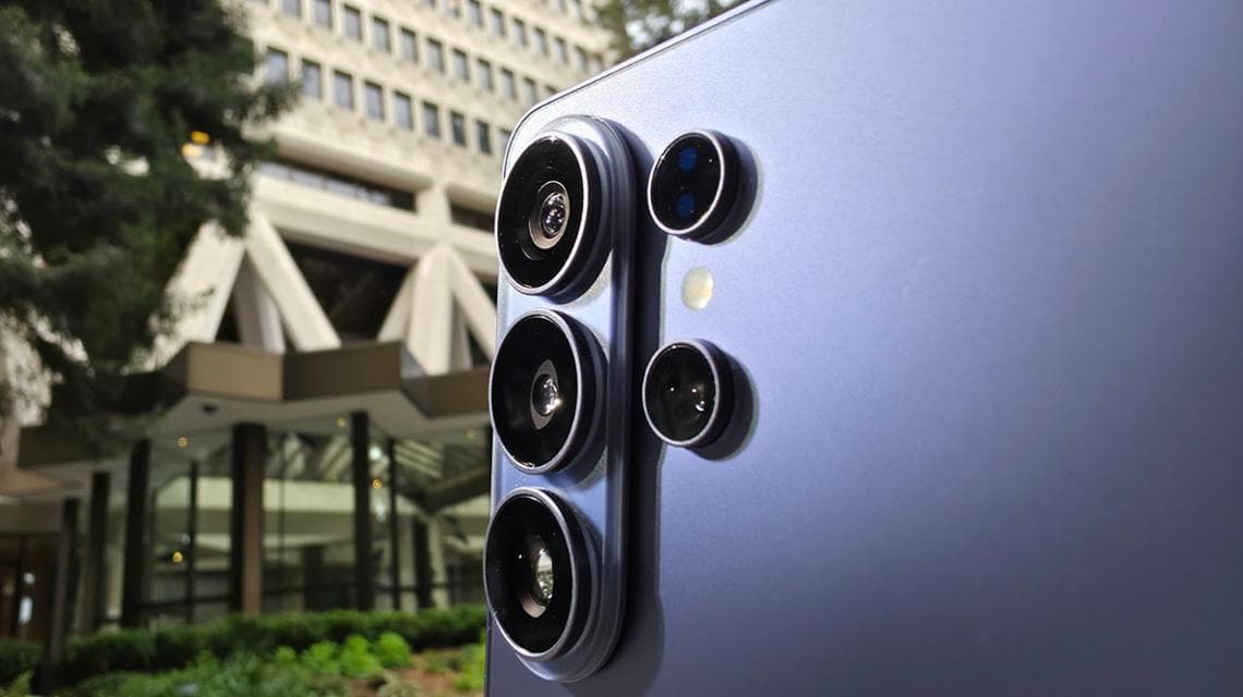 Recensione del Samsung Galaxy S26 Ultra: il Privacy Display rivoluziona l'esperienza. 10