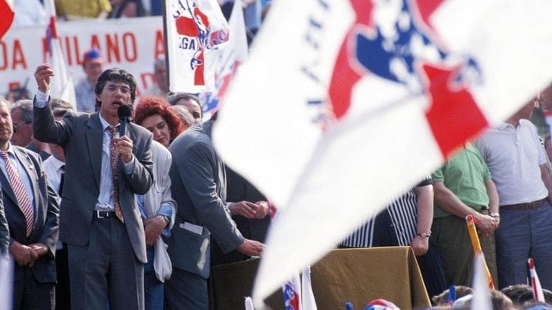 Rimane l'illusione del federalismo e il populismo 2