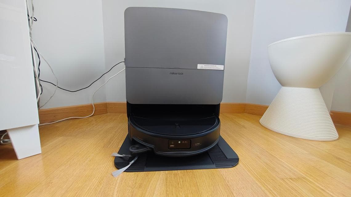 Roborock Saros 20, la recensione: supera gli ostacoli, potenza di aspirazione elevata. 3