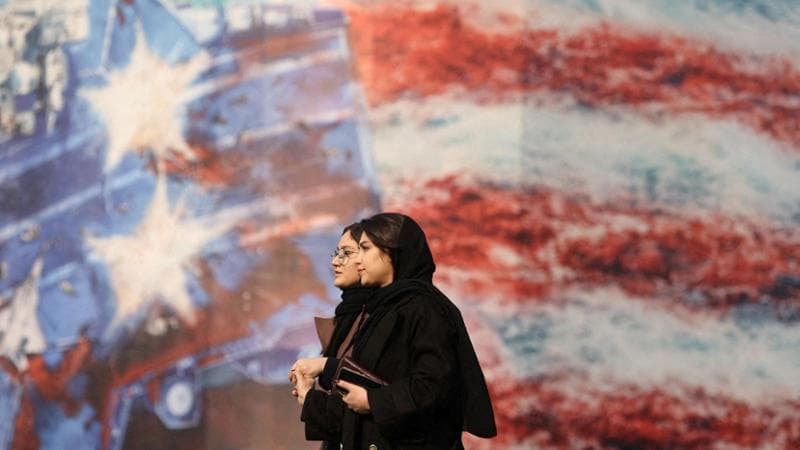 Sayeh, intellettuale iraniana: “Ci battevamo per i nostri diritti, ma il conflitto ci riporta indietro” 2