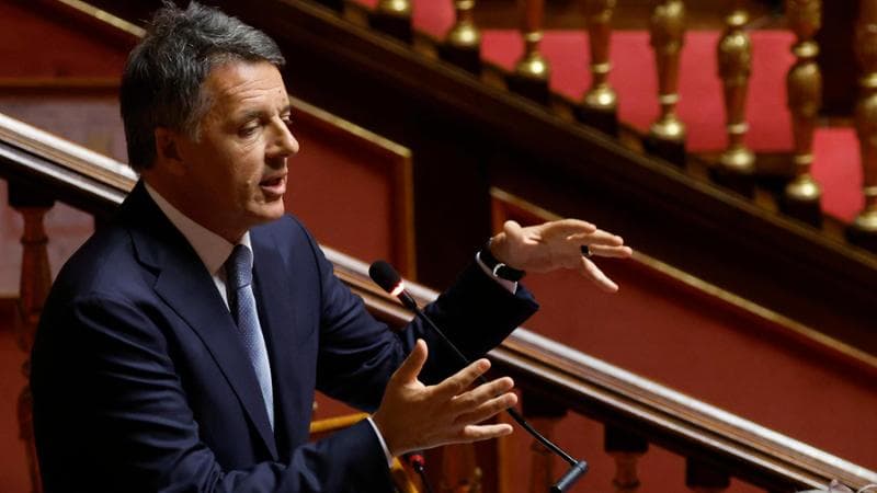 Scuola, Renzi critica Meloni: “La carta del docente è stata una mia invenzione, inaccettabile il taglio di 117 euro” 1