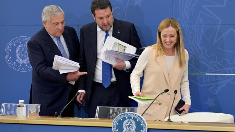 Sondaggi politici, calo per il centrodestra e il fronte favorevole al referendum sulla giustizia. 1