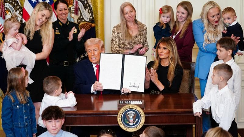 Trump non si preoccupa degli aumenti: “Ne traiamo vantaggio. Iran, potenza malefica” 2