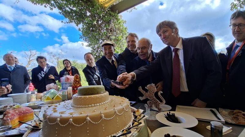 Voto anticipato e ristrutturazione nei gruppi della masseria di Vespa. Lollobrigida si mostra favorevole al ricambio. 2