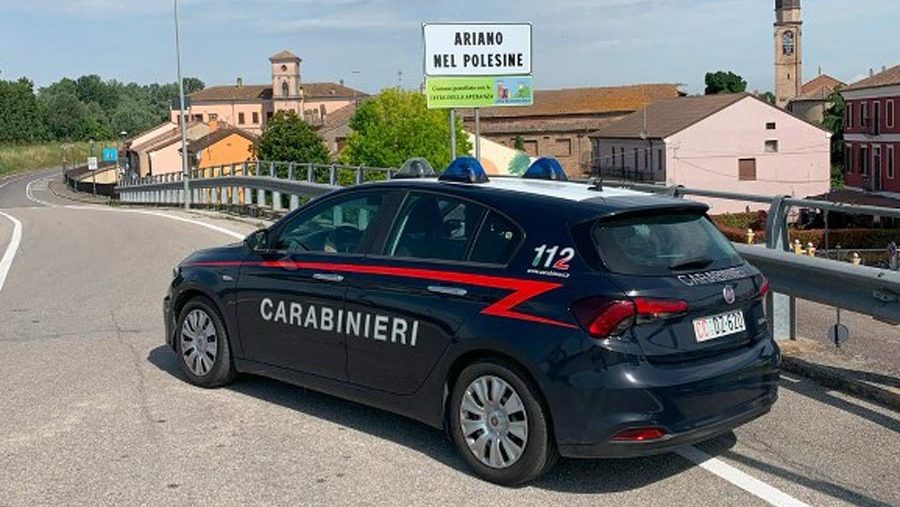 Arrestata una donna di 43 anni, deve scontare due anni e sei mesi di pena detentiva. 1