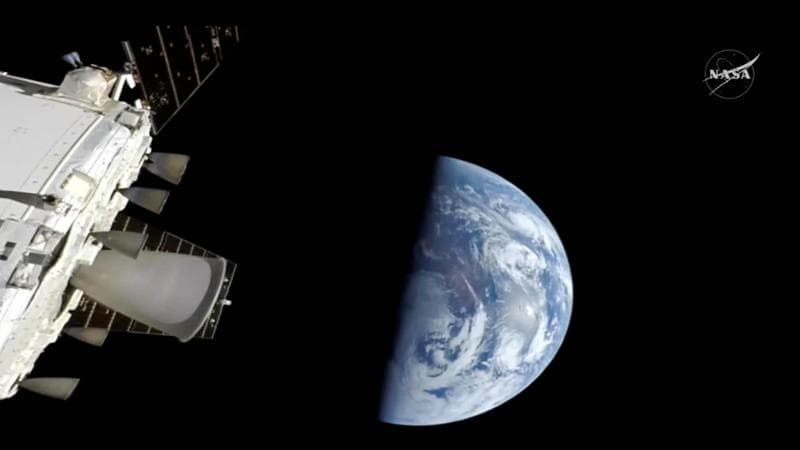 Artemis, il rientro dalla Luna. Gli astronauti sono tornati sulla Terra dopo aver affrontato temperature di 2.700 gradi. 2