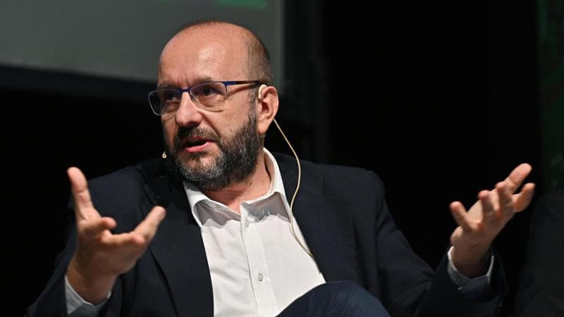 Berruto (Pd): “Chi ha condotto il calcio in questa situazione si deve dimettere” 2