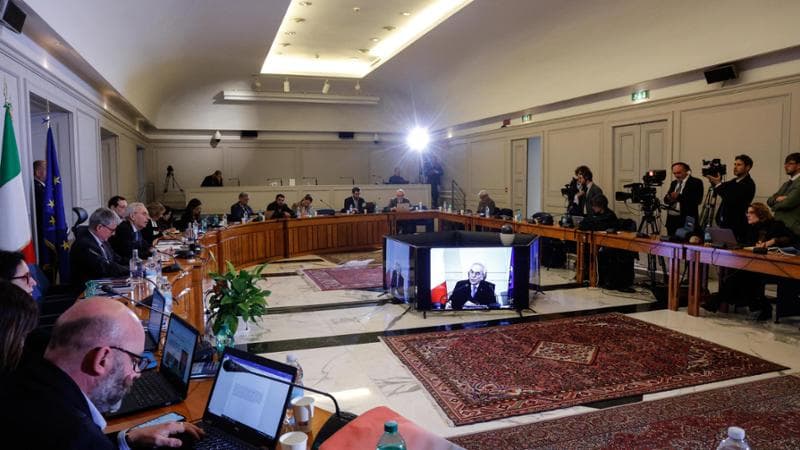 Caso Catania, la Consulta conferma la posizione dei pubblici ministeri: l'immunità parlamentare non si estende al coniuge. 2