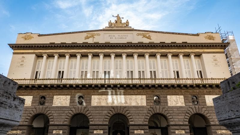 Cento anni di pubblicazioni: incremento della produzione di 13 volte, ma diminuzione dei lettori. 2