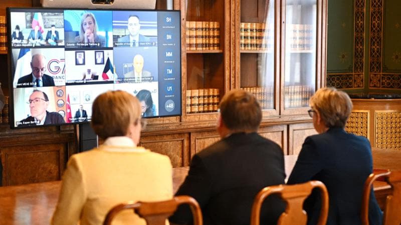 Hormuz, 40 nazioni per il rilascio, ma l'Iran si prepara a introdurre i pedaggi. 2