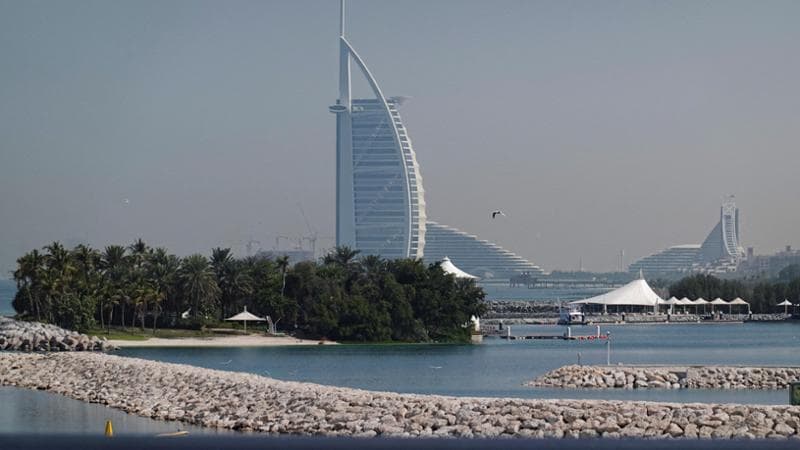 "Il mio paese colpisce la mia abitazione". I 500mila iraniani a Dubai temono di perdere tutto. 3