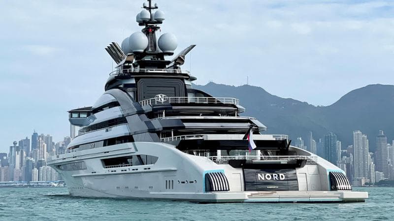 Il superyacht russo del magnate legato a Putin che ha attraversato lo Stretto di Hormuz. 2