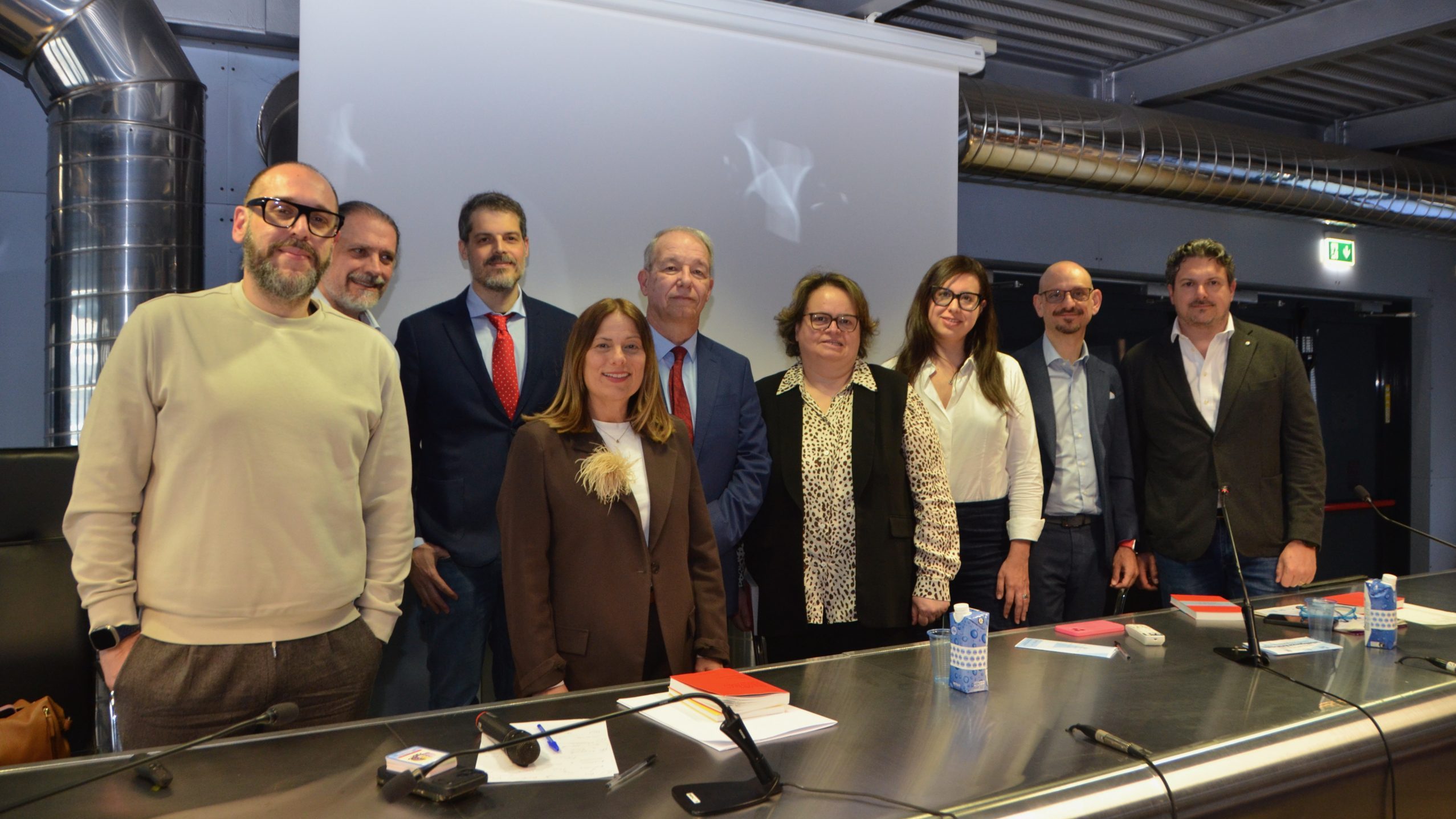 "Il tempo dell'intelligenza artificiale è giunto". Il dibattito su occupazione, abilità e innovazione digitale 1