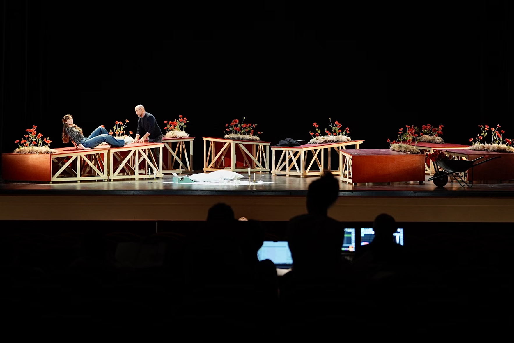 La Traviata si ripresenta con una nuova produzione e un cast di alto livello. 1