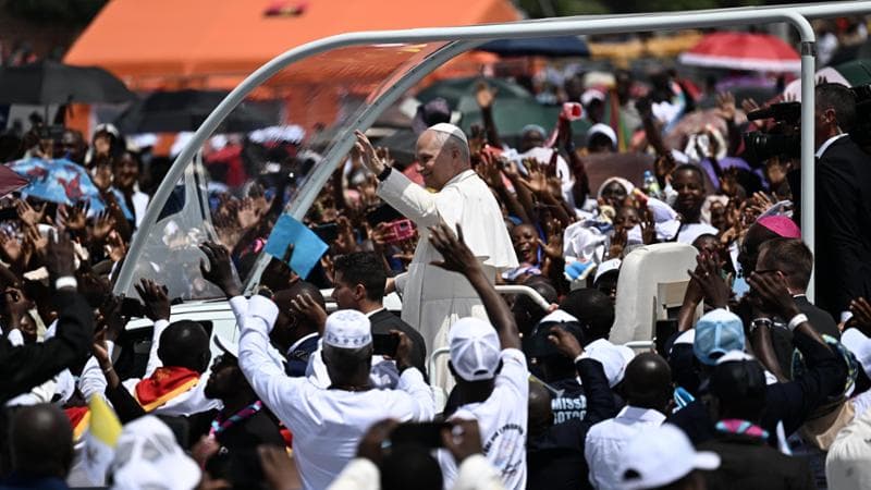 Leone XIV in Angola denuncia abusi e violenze in un'area di estrazione diamantifera. 2