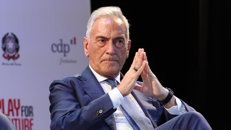 L'esecutivo interviene dopo la sconfitta della nazionale: “Gravina deve dimettersi” 2