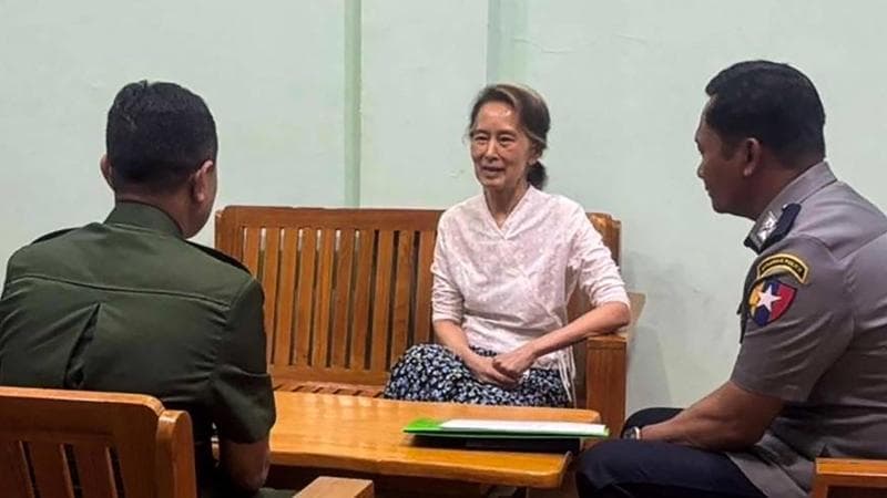 Myanmar, Aung San Suu Kyi in detenzione domiciliare 2