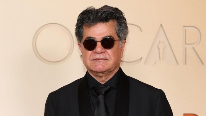 Panahi fa ritorno a Teheran e contesta la sentenza di detenzione. 2