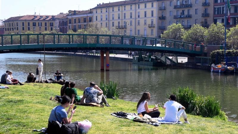 Previsioni meteorologiche, fine settimana a metà: sabato con massime di 28°C, ma da domenica si prevede un deterioramento al Nord. 2