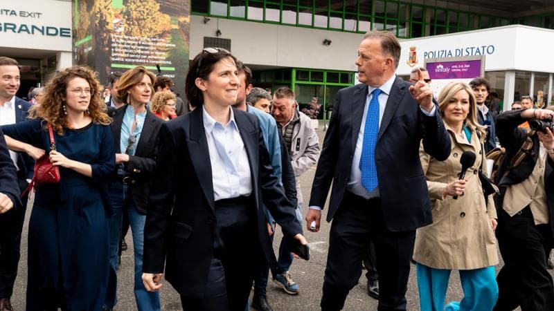 Primarie, Schlein si esprime: “Non è la questione centrale, sono pronta a ricoprire il ruolo di premier” 2