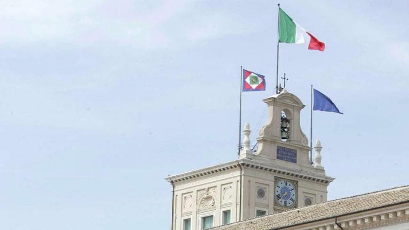 Rimpatri incentivati, incertezze su spese e modalità. I due decreti sotto esame al Quirinale. 2