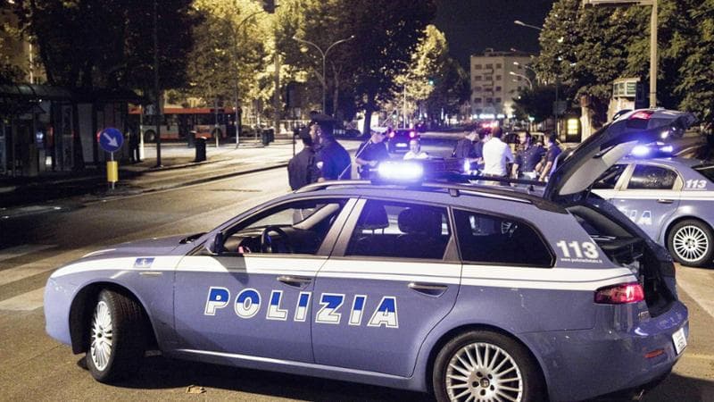 Ritrovati corpi umani nel giardino di una villa a Catanzaro, avviata un'indagine. 2