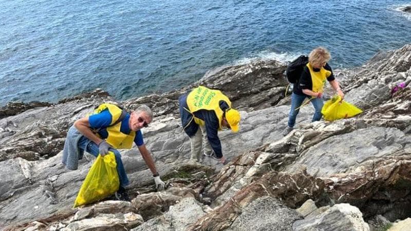 Settantasette cicche di sigaretta ogni 100 metri: Legambiente interviene per “spiagge e fondali puliti” 2