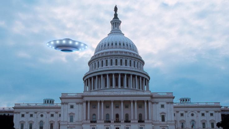 Trump riaccende il dibattito sugli extraterrestri: “Abbiamo scoperto documenti significativi” 2