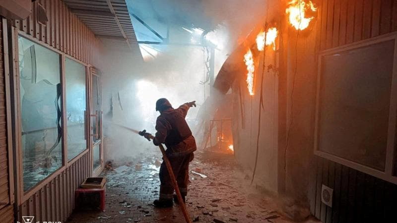 Ucraina, attesa drammatica per Pasqua: attacco russo su un mercato. 2