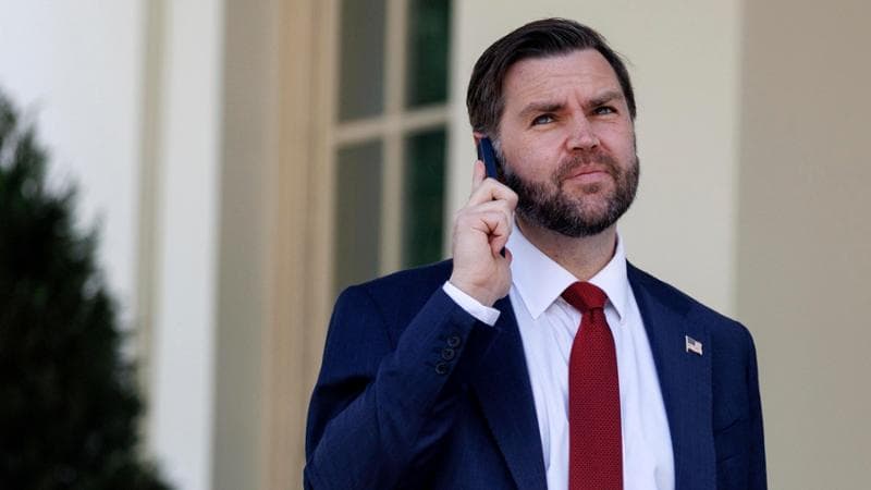 Vance a Budapest per appoggiare Orbán, ma in Europa la destra radicale si allontana sempre più da Trump. 2