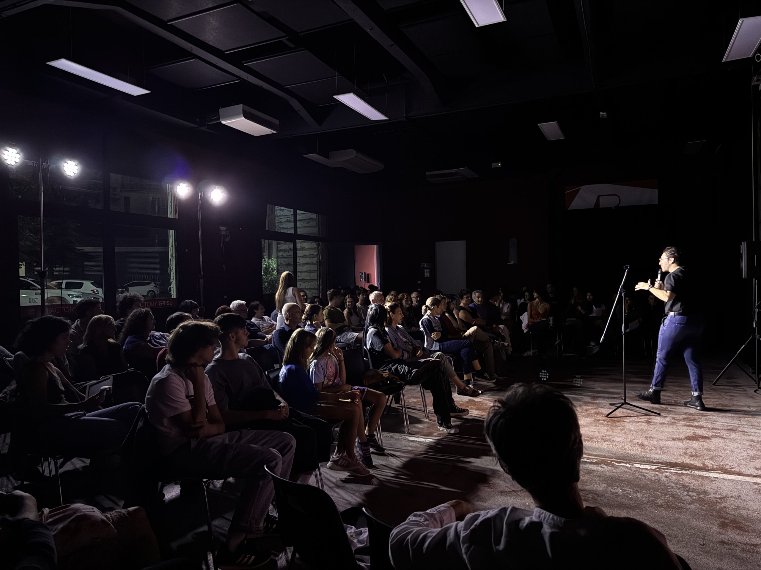 A Ferrara si conclude il Poetry Slam 2026: il pubblico assume il ruolo di giurato. 1