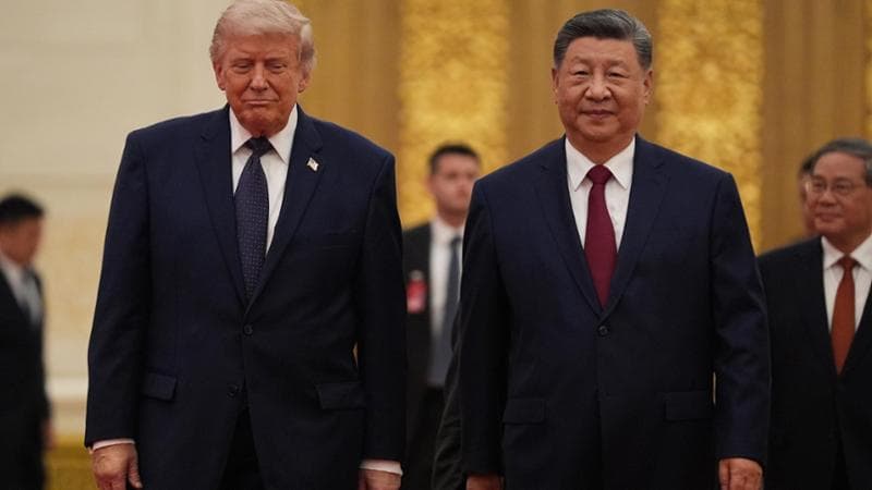 A Pechino, nella Sala del Popolo, si esibiscono le note di Ymca per Trump, tra anatra, manzo e grappa. 2