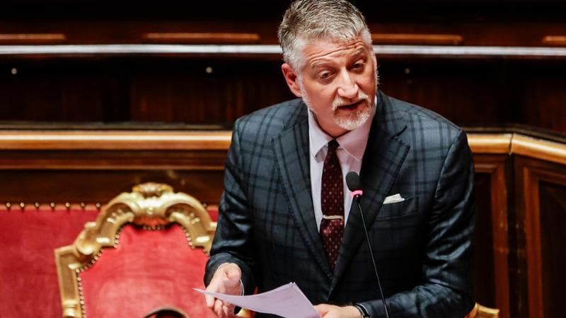 Biennale, Giuli: “Buttafuoco in auto-commissariamento. Putin potrebbe trionfare” 2