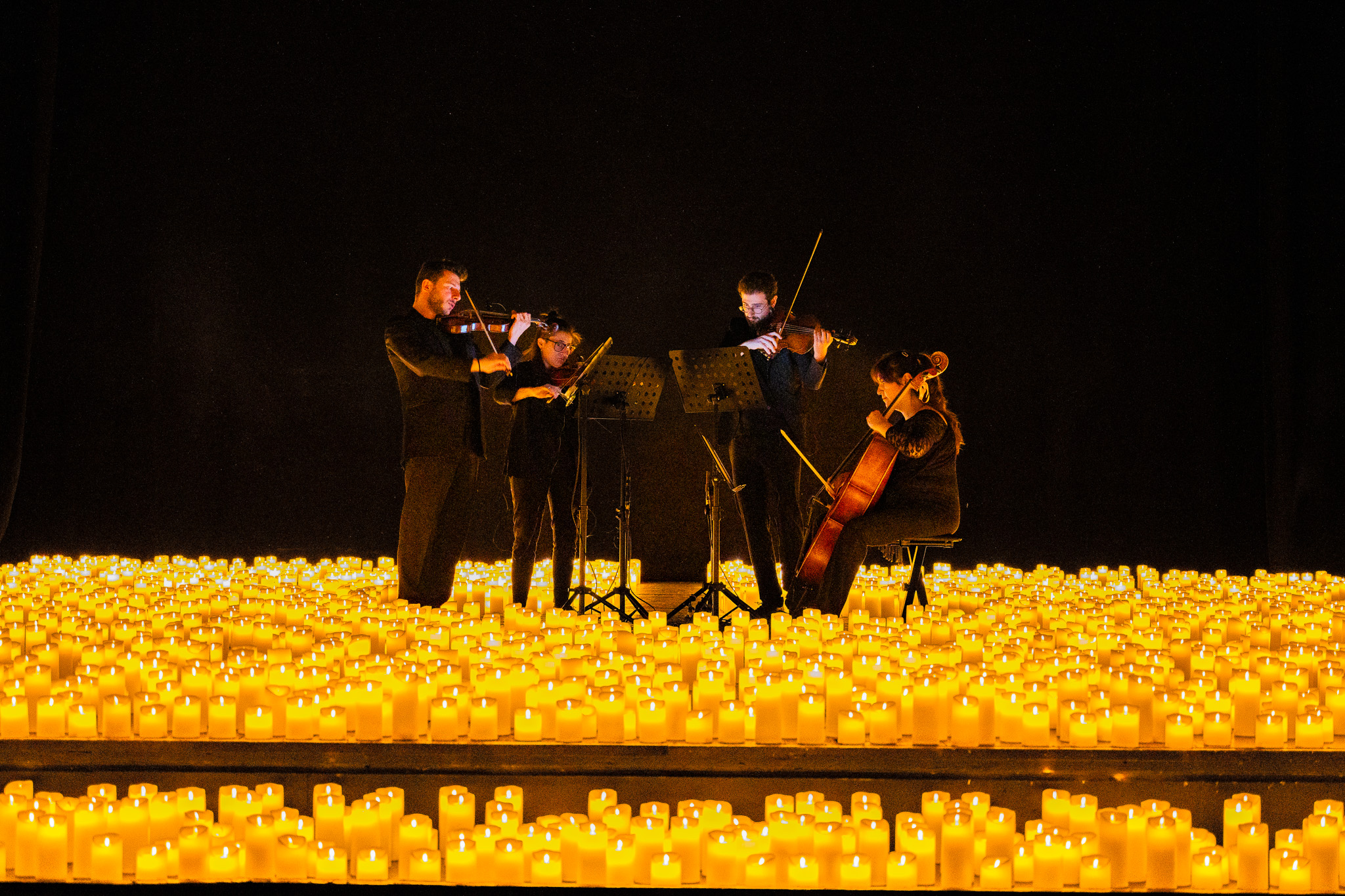 Candlelight e Unife: al Teatro Nuovo un concerto dedicato alla musica femminile per sostenere l'uguaglianza di genere e le pari opportunità. 1
