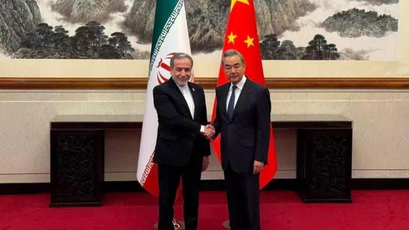Gli Stati Uniti cercano un accordo prima del summit in Cina, mentre l'Iran guadagna tempo. 2