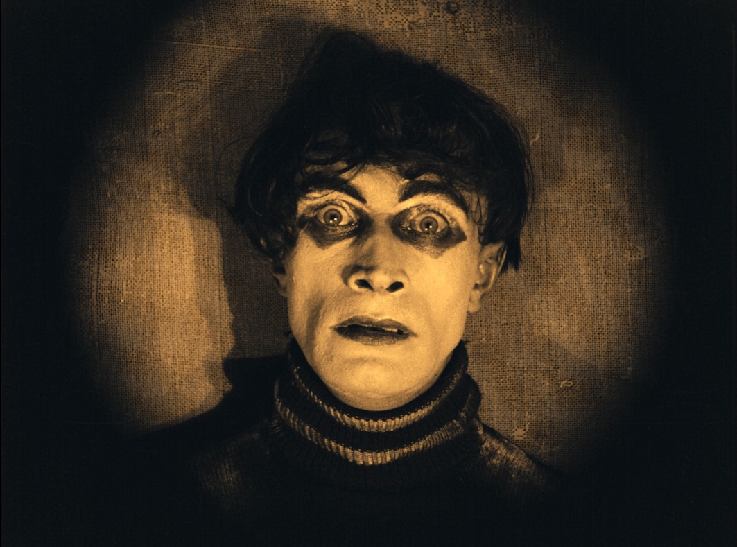 Il film muto "Il gabinetto del dottor Caligari" accompagnato dalle musiche dal vivo di Edison Studio. 1