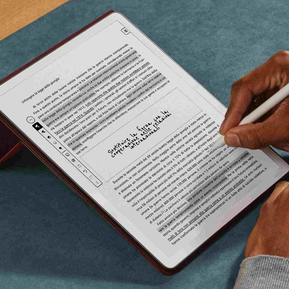Il Kindle Scribe Colorsoft debutta in Italia: la lettura e la scrittura si arricchiscono di colori. 4