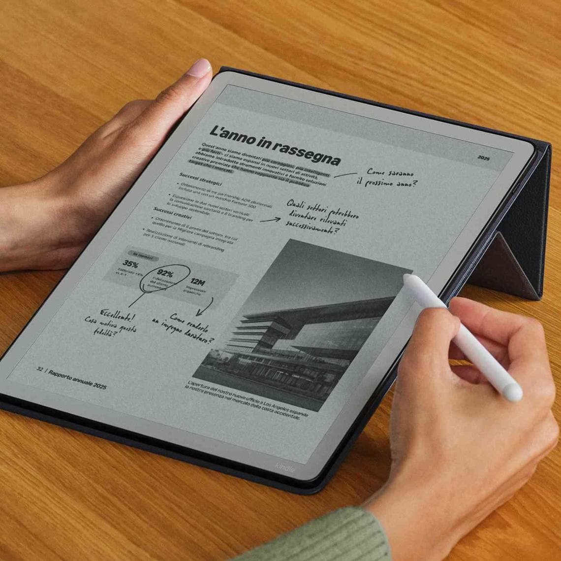 Il Kindle Scribe Colorsoft è disponibile in Italia: la lettura e la scrittura si arricchiscono di colori. 3