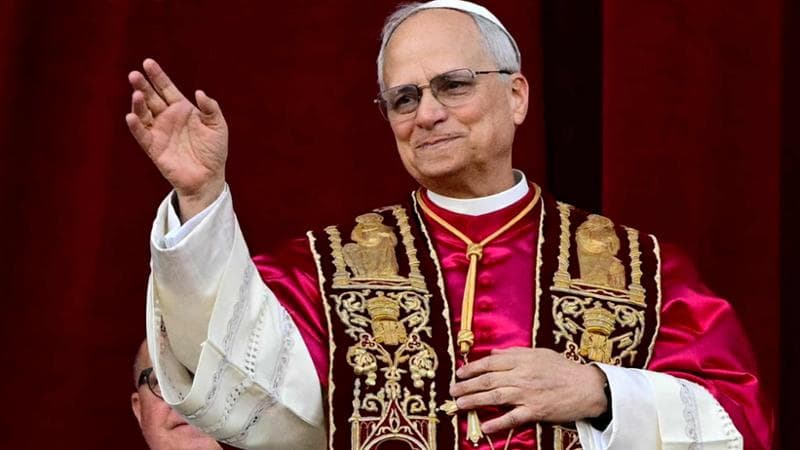 Il Papa visita Pompei e Napoli nel primo anniversario della sua elezione in Conclave. 2