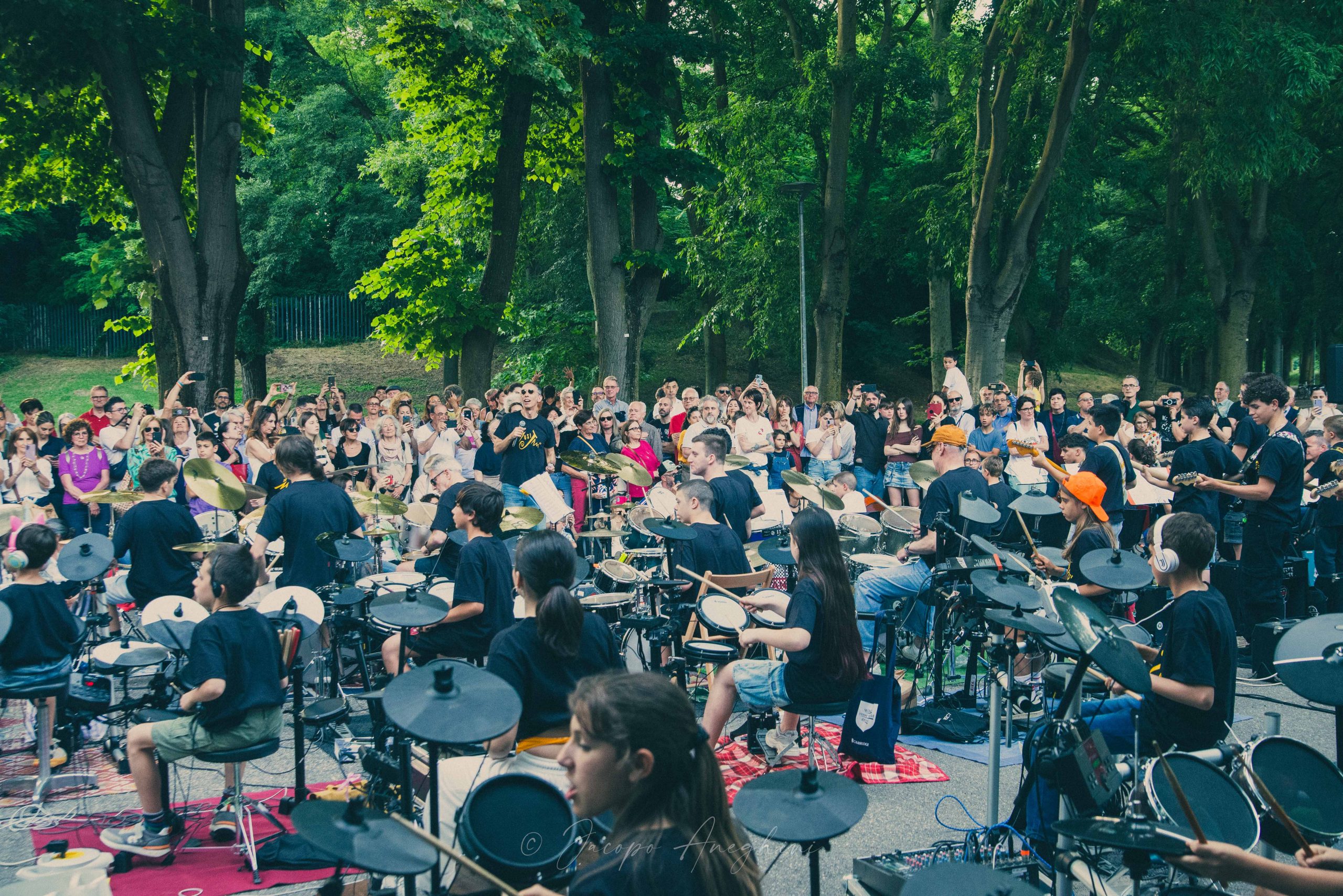 Il Polo della Creatività illumina Ferrara: più di 100 musicisti partecipano a “Jam Mountain” 2.0. 1